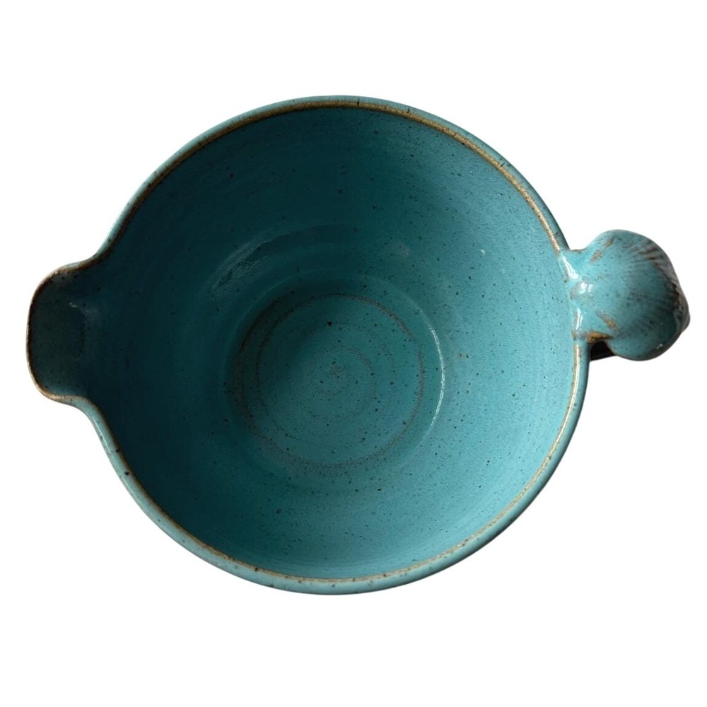 Vintage Signed DW Stoneware Batter Bowl Seashell Handle Teal Pottery - Picture 4 of 9